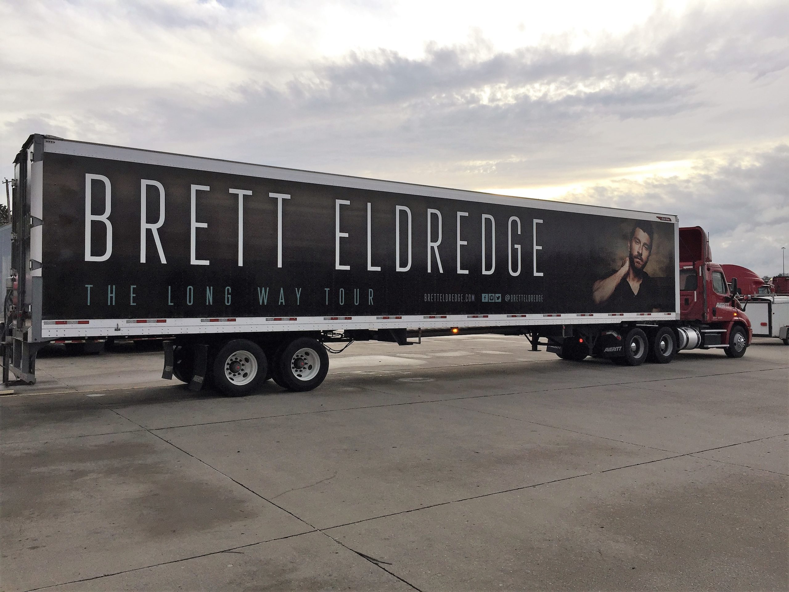 Fleet truck graphics